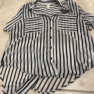 Black and white striped shirt sleeve button up